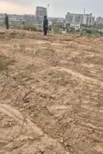 Gulberg green 5 Marla Plot on Easy instalment