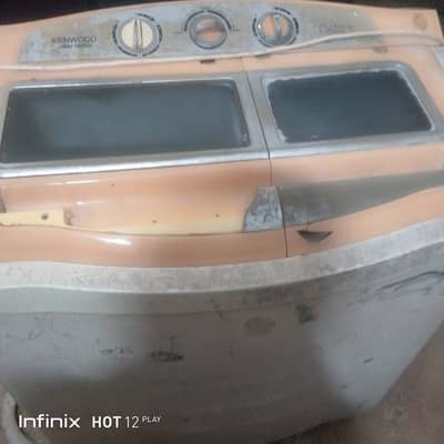 Kenwood Washing Machine - خراب حالت میں برائے فروخت