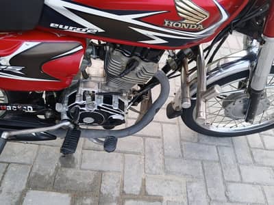 Honda 125. . . 2020 model total janean