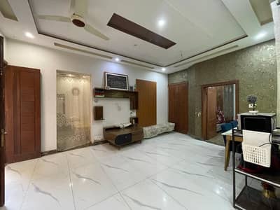 6 Marla Ground Portion For Rent In Bahadurpur Near MPs Road Multan