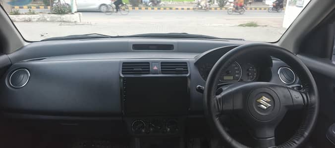 Suzuki Swift 2015