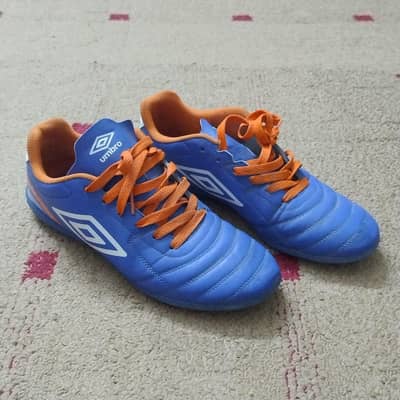 Original Used Umbro Classico Football Shoes For Sale.