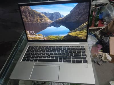 Hp laptop 8th generation 8 /256