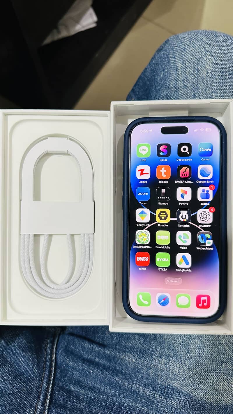 Apple iPhone 17 Pro 8
