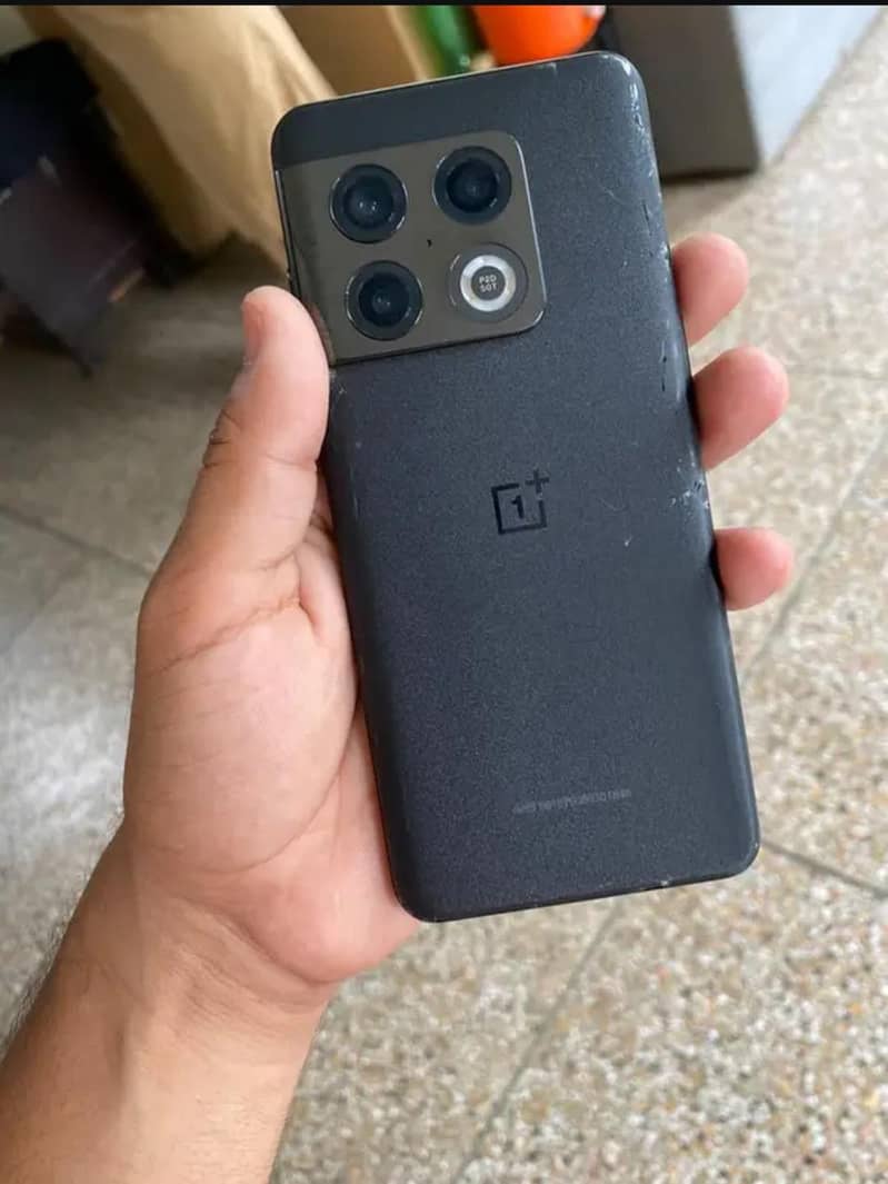 One Plus 10 Pro 6