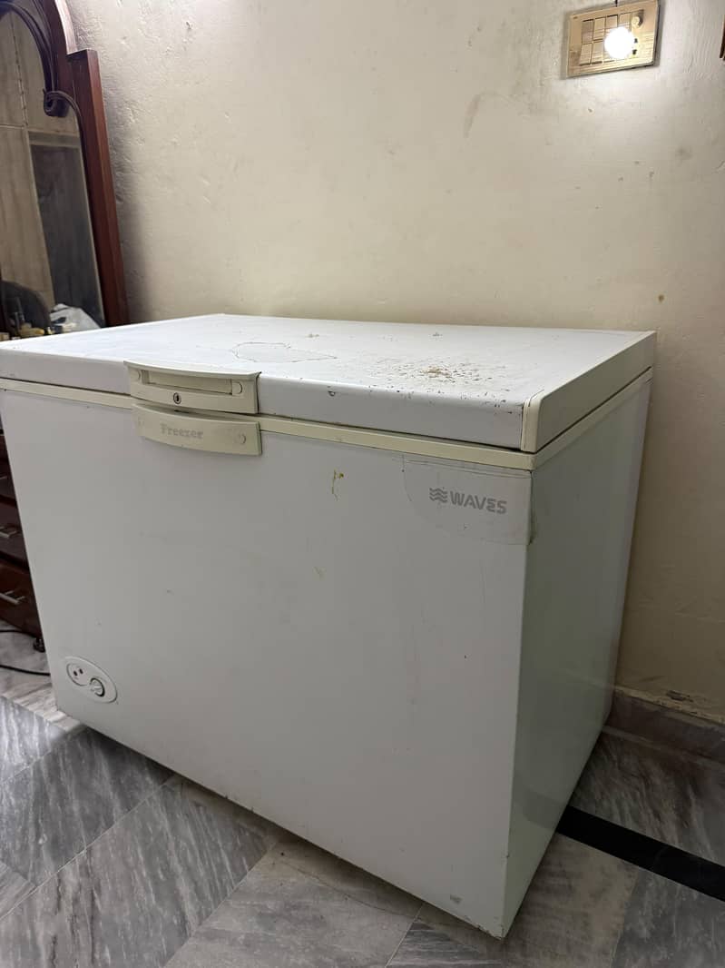 waves deep freezer 3