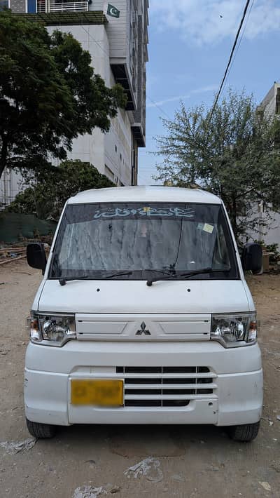 Mitsubishi Minicab 2013/2018 (FAMILY CAR)
