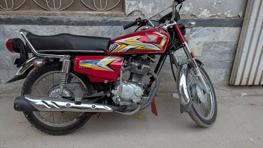 Honda cg 125, 11000 Driven, 2025 model