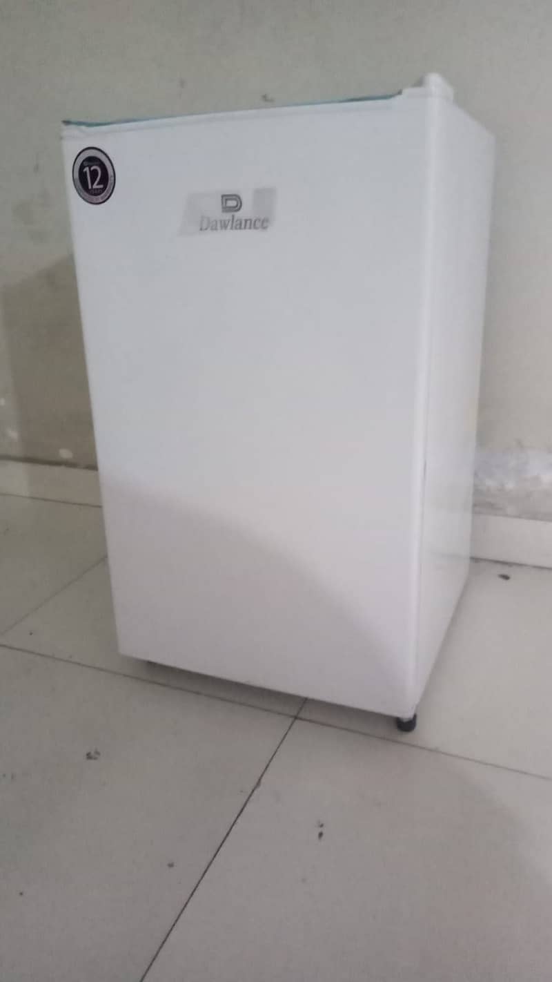 Refrigerator 0