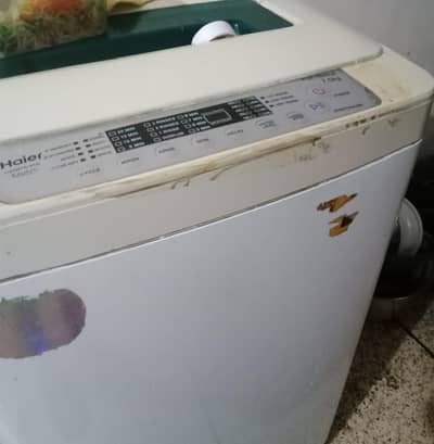 7.5 kg Haier touch washing machine