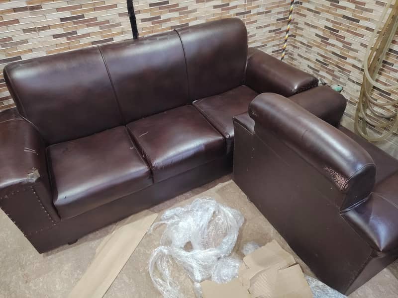 sofas for sell 2 double seater 2 three seater 2 single seater 1