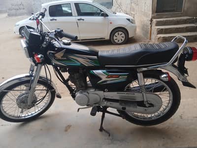 Honda 125 (2023)
