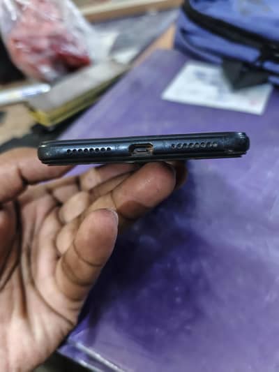 OPPO A37