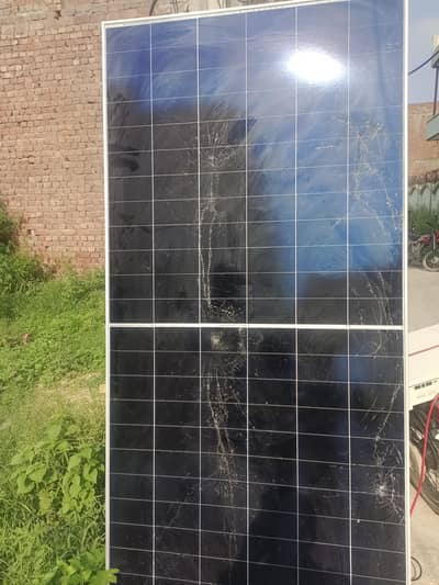 aik adad toota hoa longi himo x 10 ka panel hai work thek karta