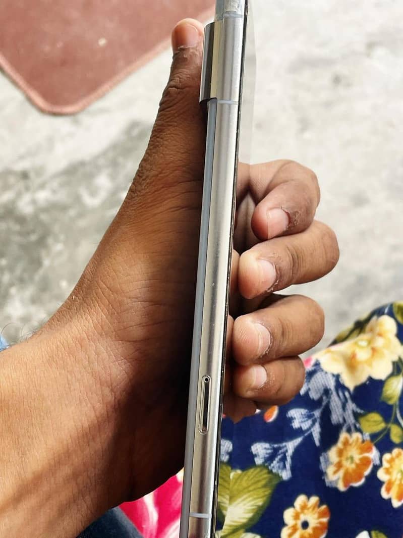 Google Pixel 8 Pro 1