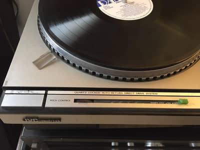 JVC QL-A5R turntable record player direct drive quartz controle