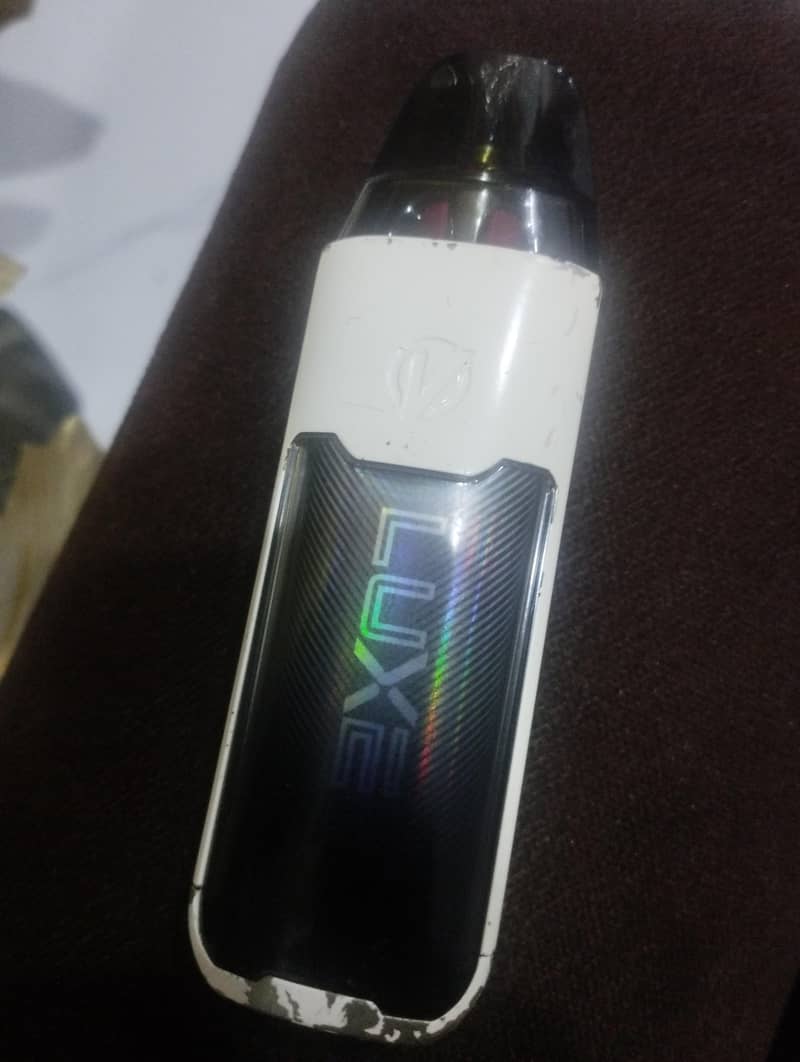 luxe xmax 1