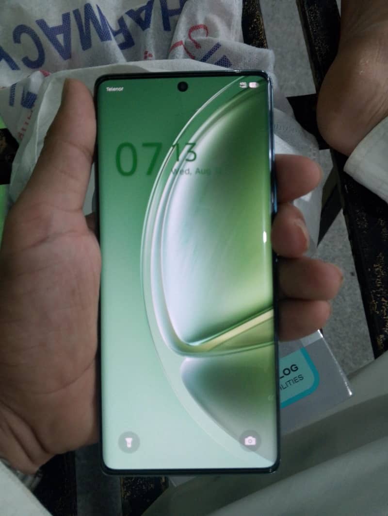 Infinix Zero 40 1