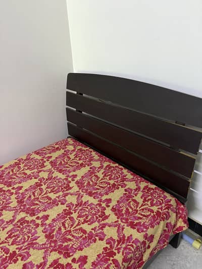 Bed single