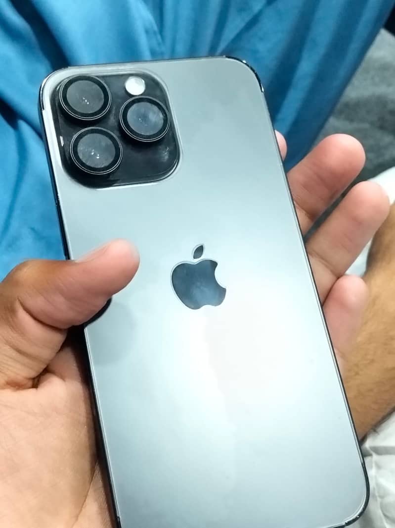 iPhone 14pro max 4