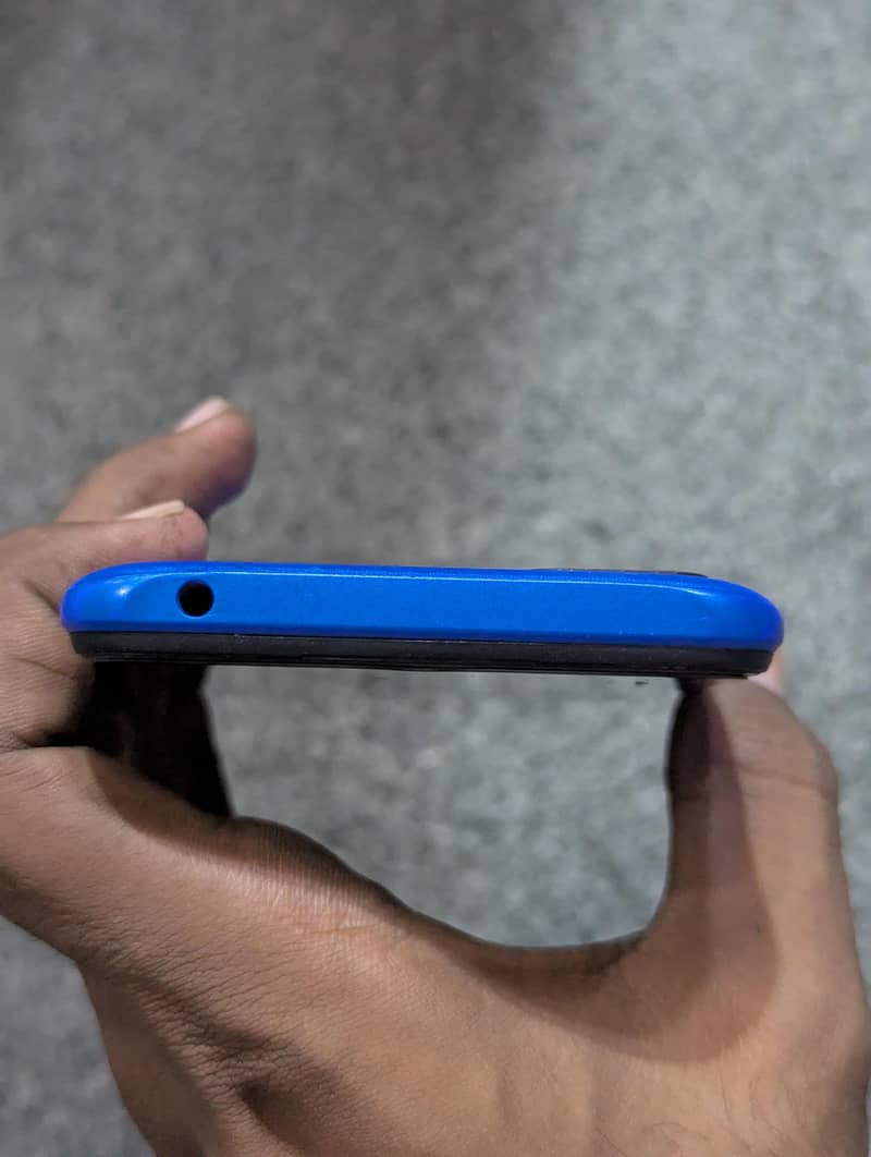 Xiaomi Redmi 9C 3