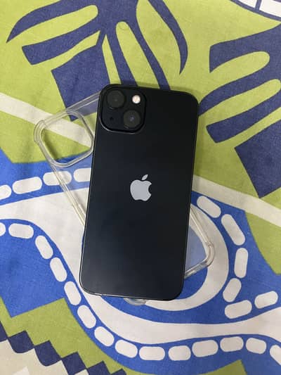 Apple iPhone 13