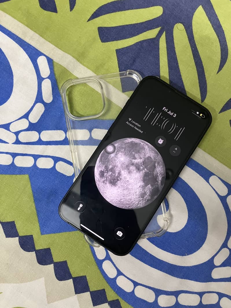Apple iPhone 13 1