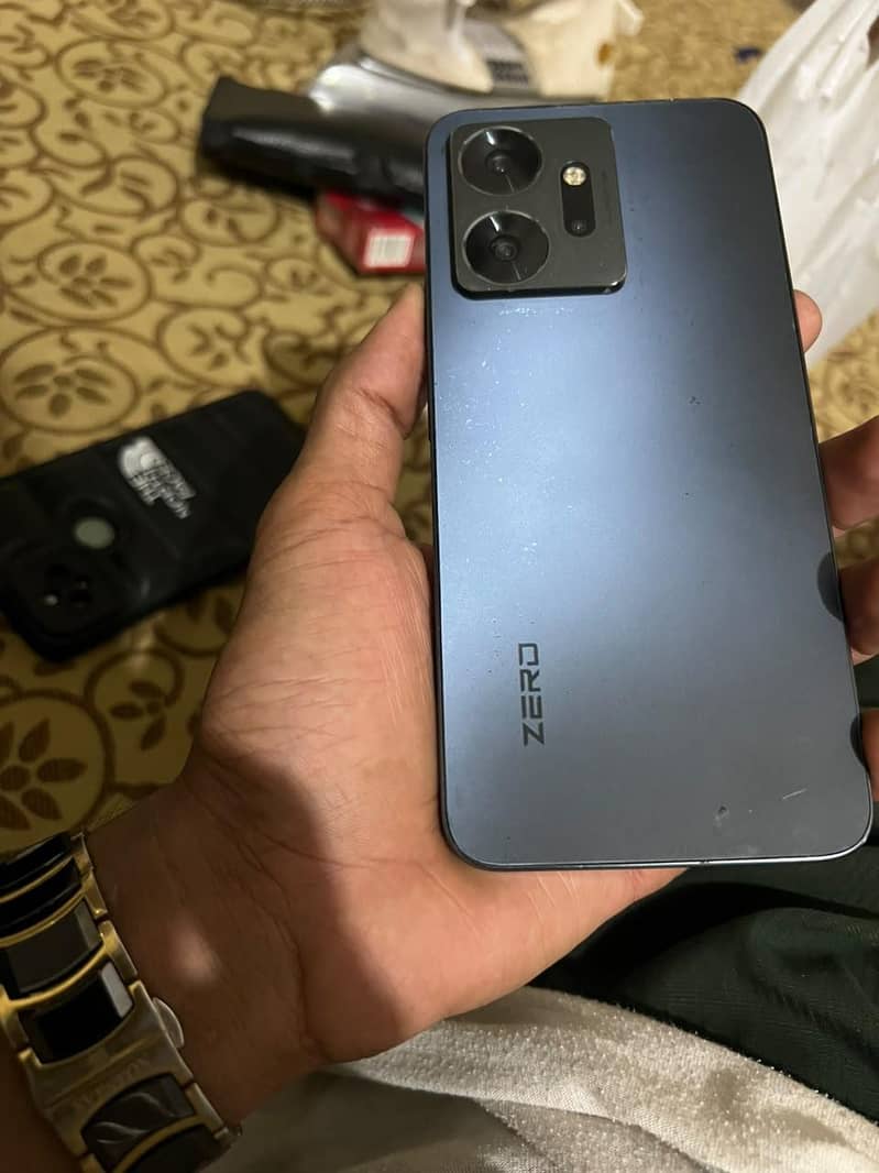 Infinix Zero 20 7