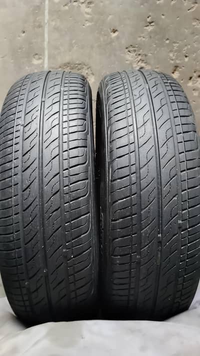 second hand tyre