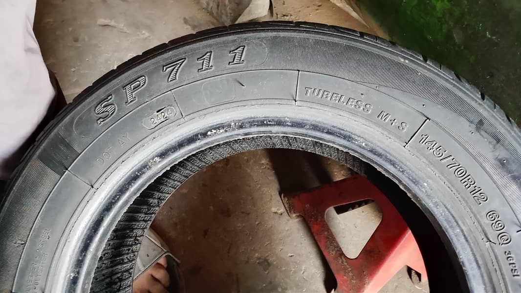 second hand tyre 1