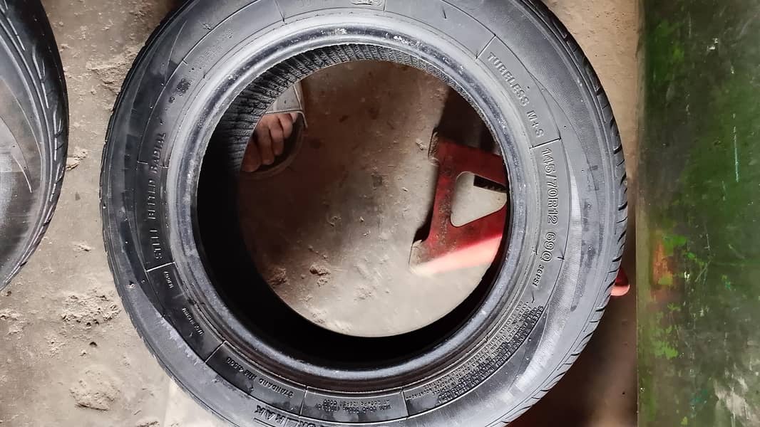 second hand tyre 2