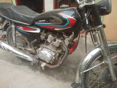 UNITED 125