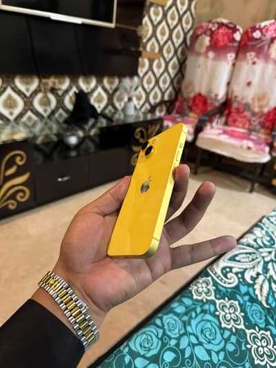 iPhone 14 256GB Non-PTA Factory Unlock | Yellow | 85% | 9/10