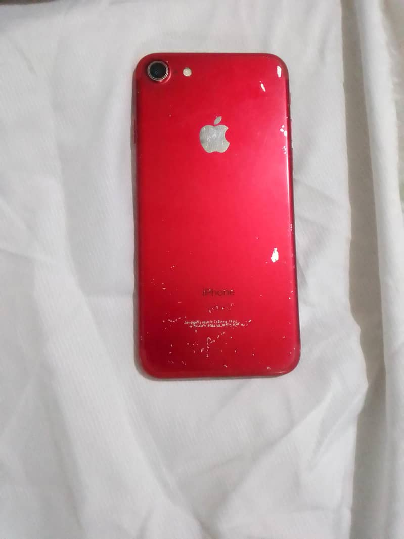 Apple iPhone 7 1