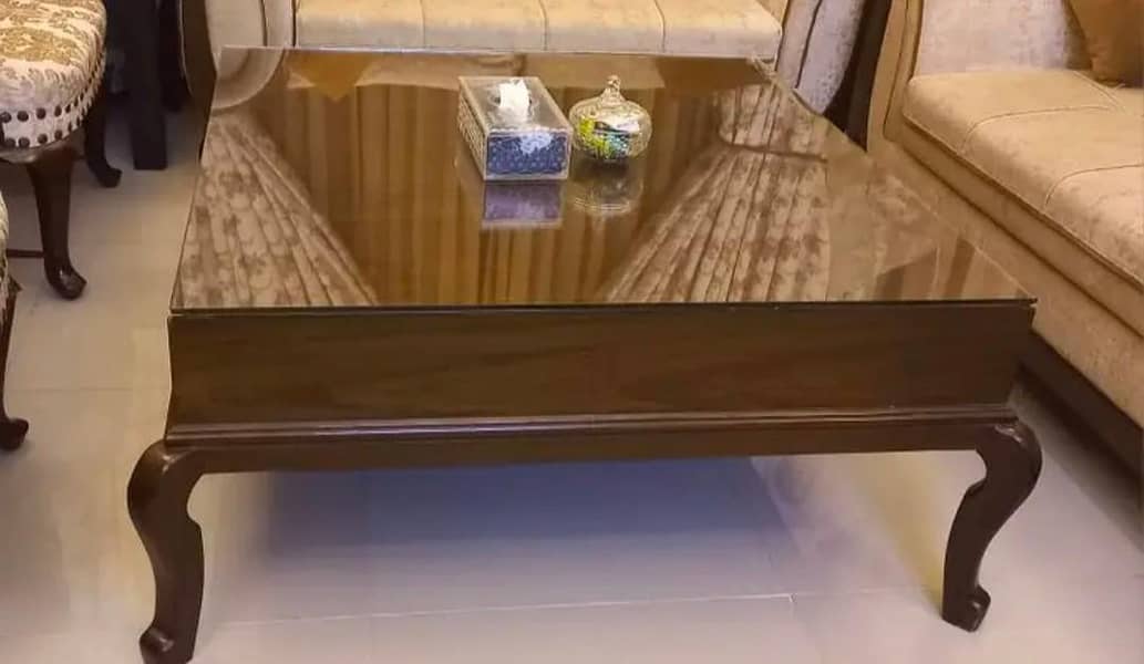 7 seaters sofa with Table 2