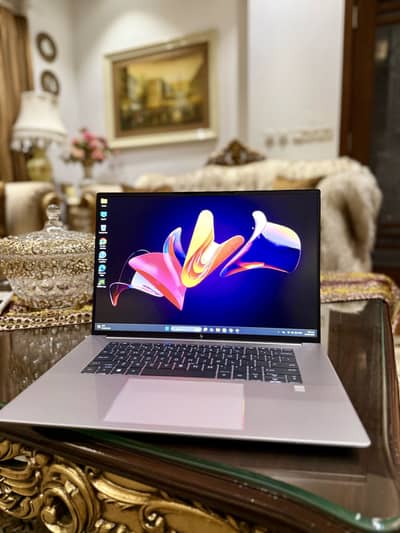 HP ZBook Studio 16 G10 | i9-13900H | RTX4070 | 32GB DDR5 | Workstation