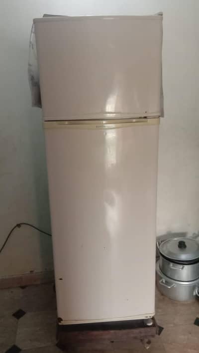 Dawlance Refrigerator for Sale  – Perfect Cooling | Urgent Sale
