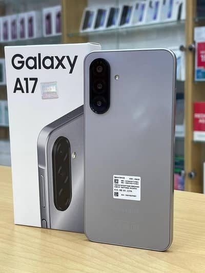 Samsung Galaxy A17 8/256gb with different phone cases