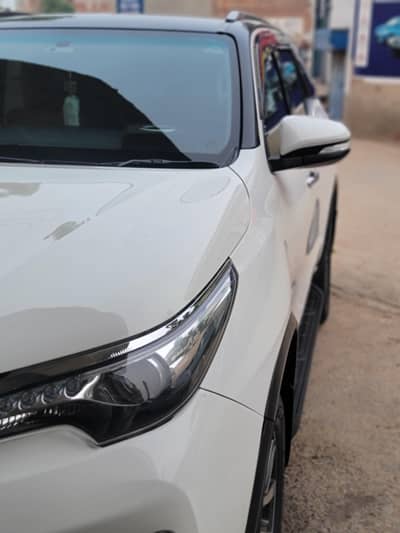 Toyota Fortuner V 2017