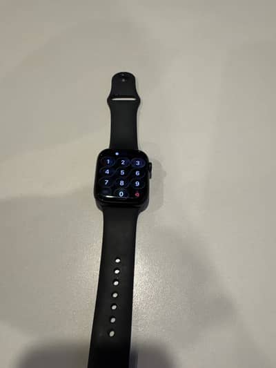 Apple watch Series 9 excellent condition with almost 8 free bands