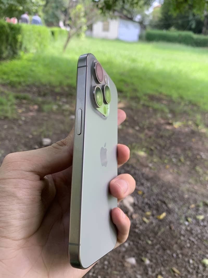 iPhone 15 Pro 1