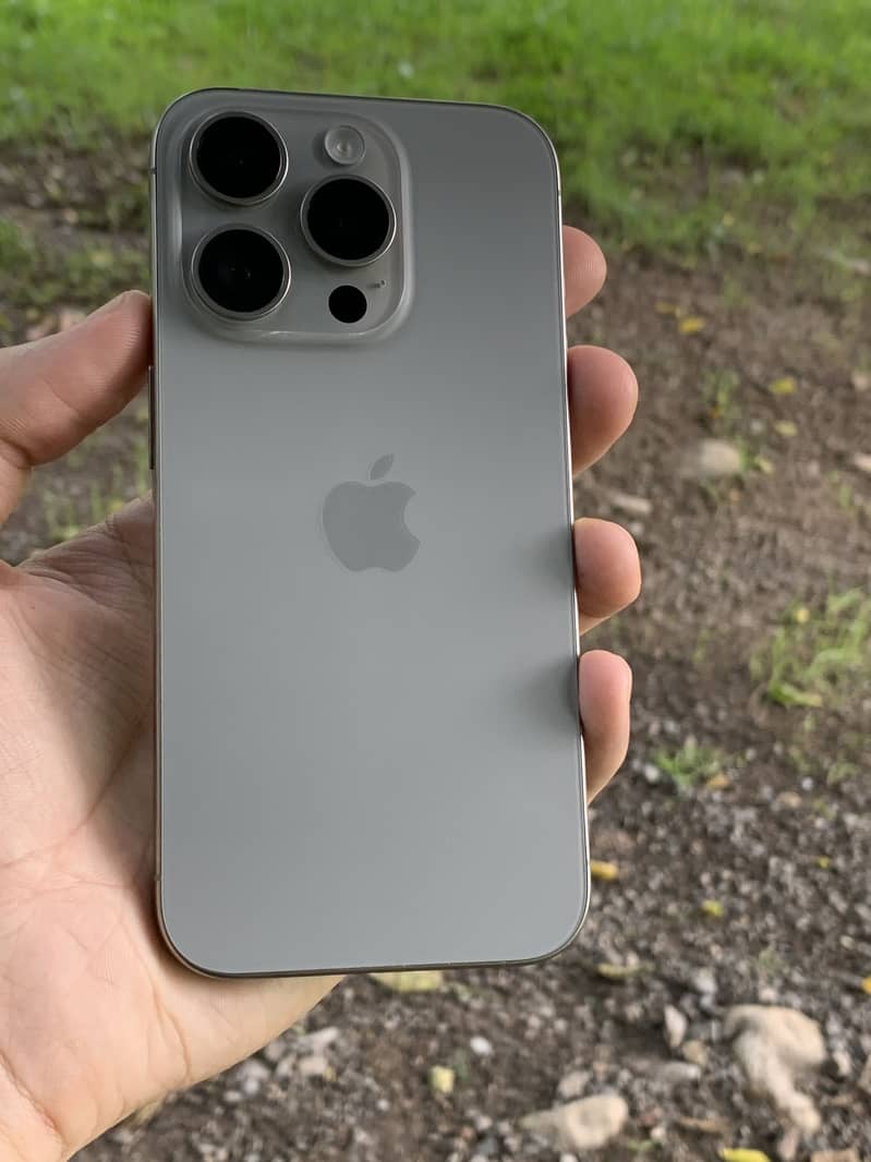 iPhone 15 Pro 3
