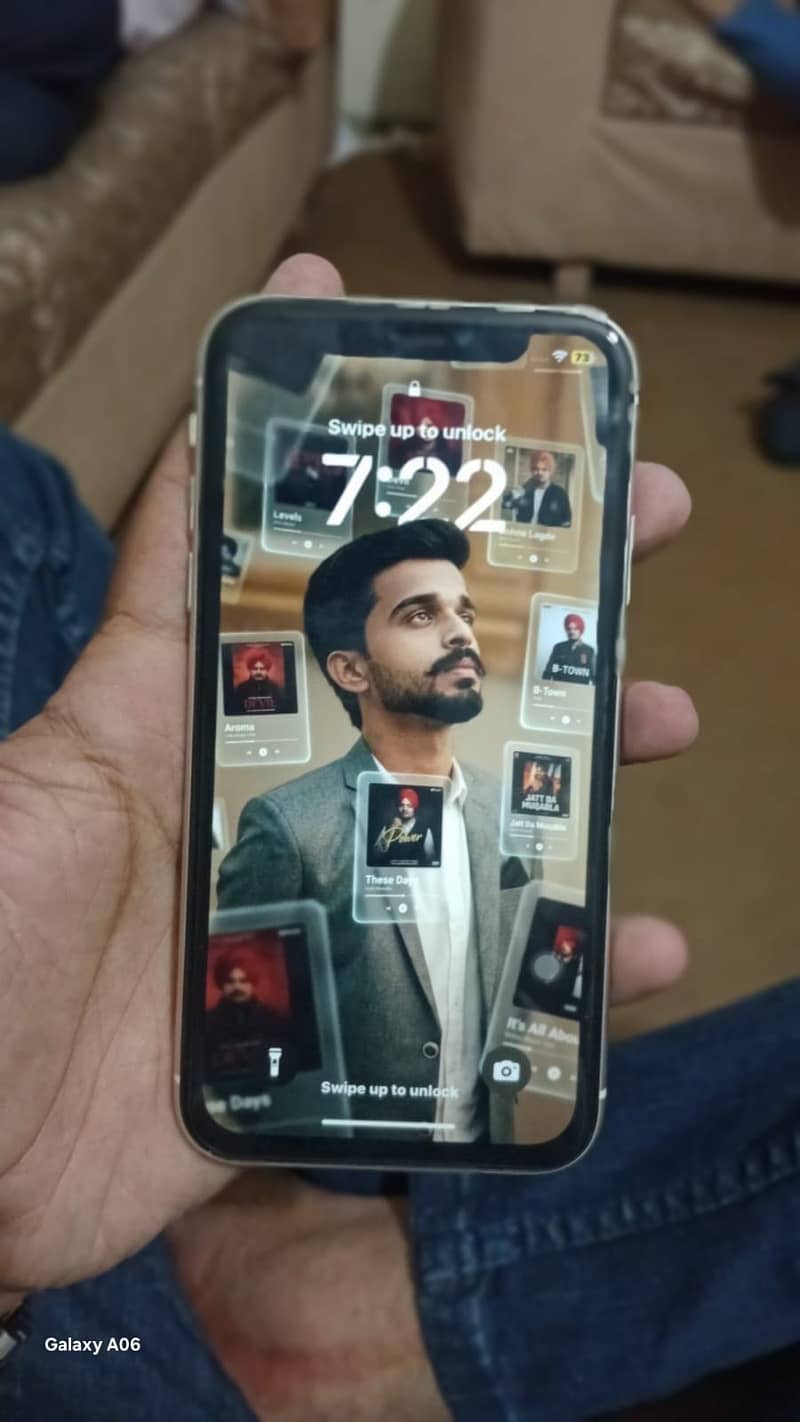 Apple iPhone 11 5