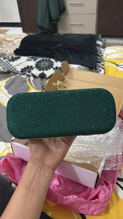 emerald green swaroski stoned clutch
