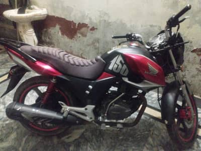 Honda CB,150cc,2019 model firest owner