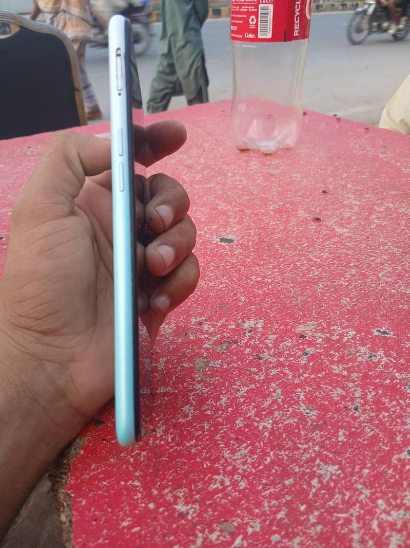 OPPO A31 2