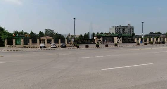 Prime Location Residential Plot Of 1 Kanal For Sale In Bahria Enclave - Sector M