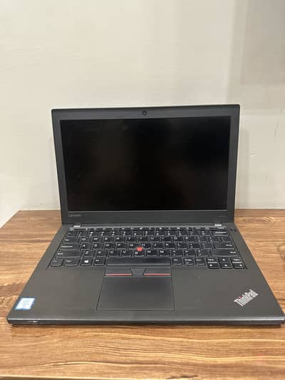 Lenovo X270 i5 6300u