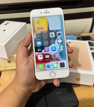 Apple iPhone 7 128 GB my WhatsApp 0301===========1907==========466