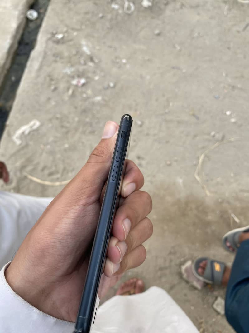 Apple iPhone SE 3 Jv 3